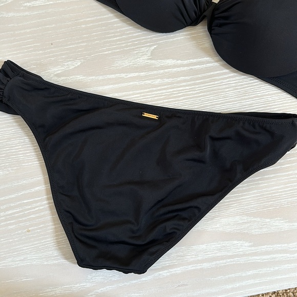 VS Swimsuit - Picture 3 of 3